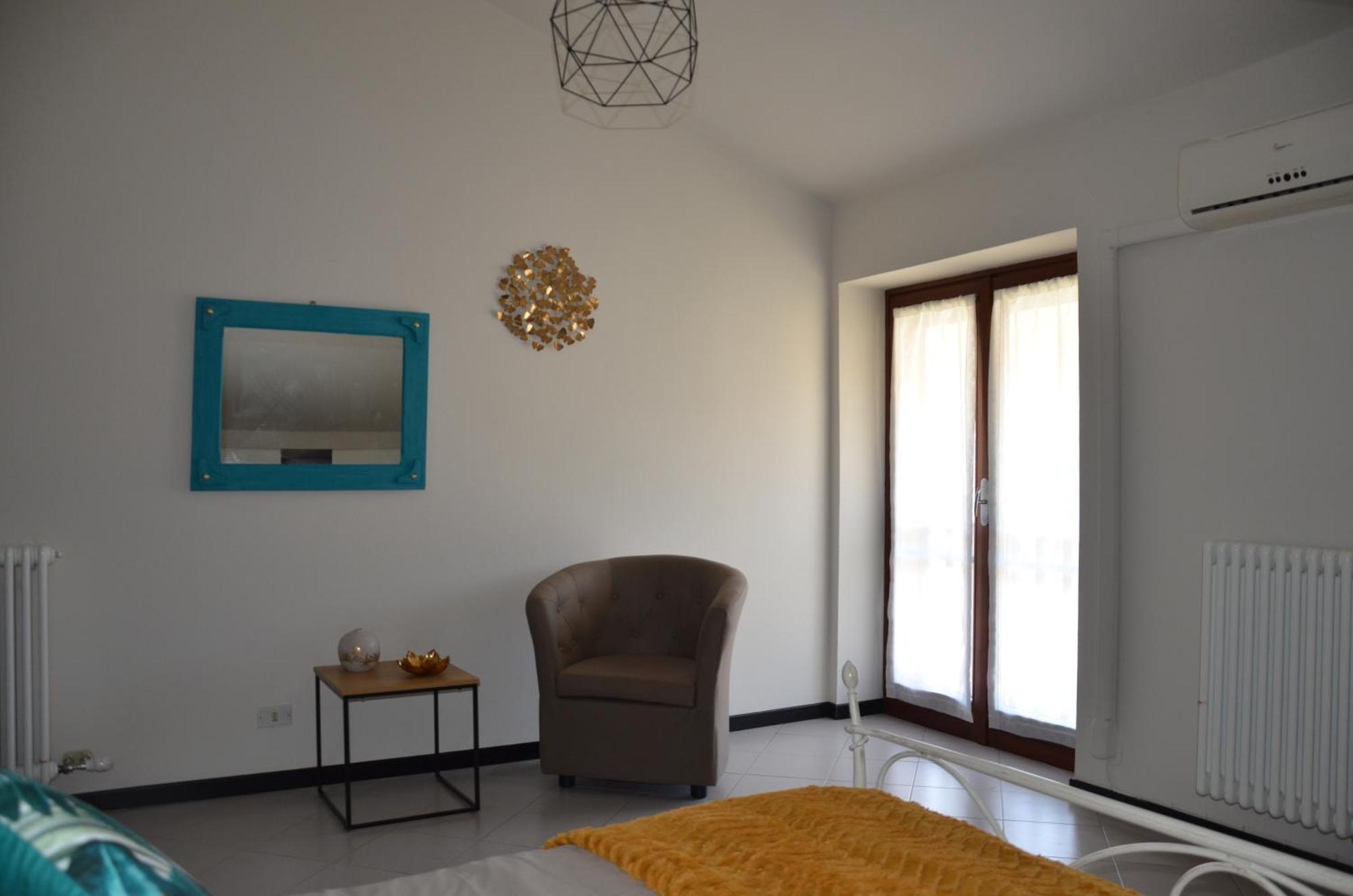 Casa Framama Hotel Piobesi d'Alba Buitenkant foto