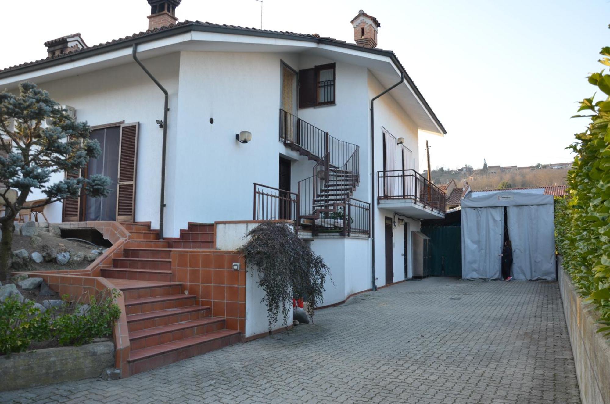 Casa Framama Hotel Piobesi d'Alba Buitenkant foto